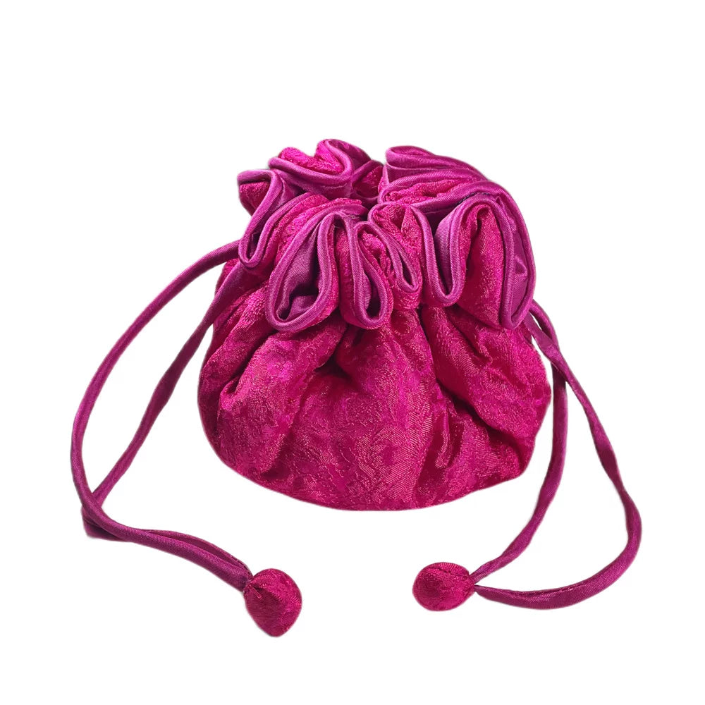 Lua - Velvet Jewellery Pouch