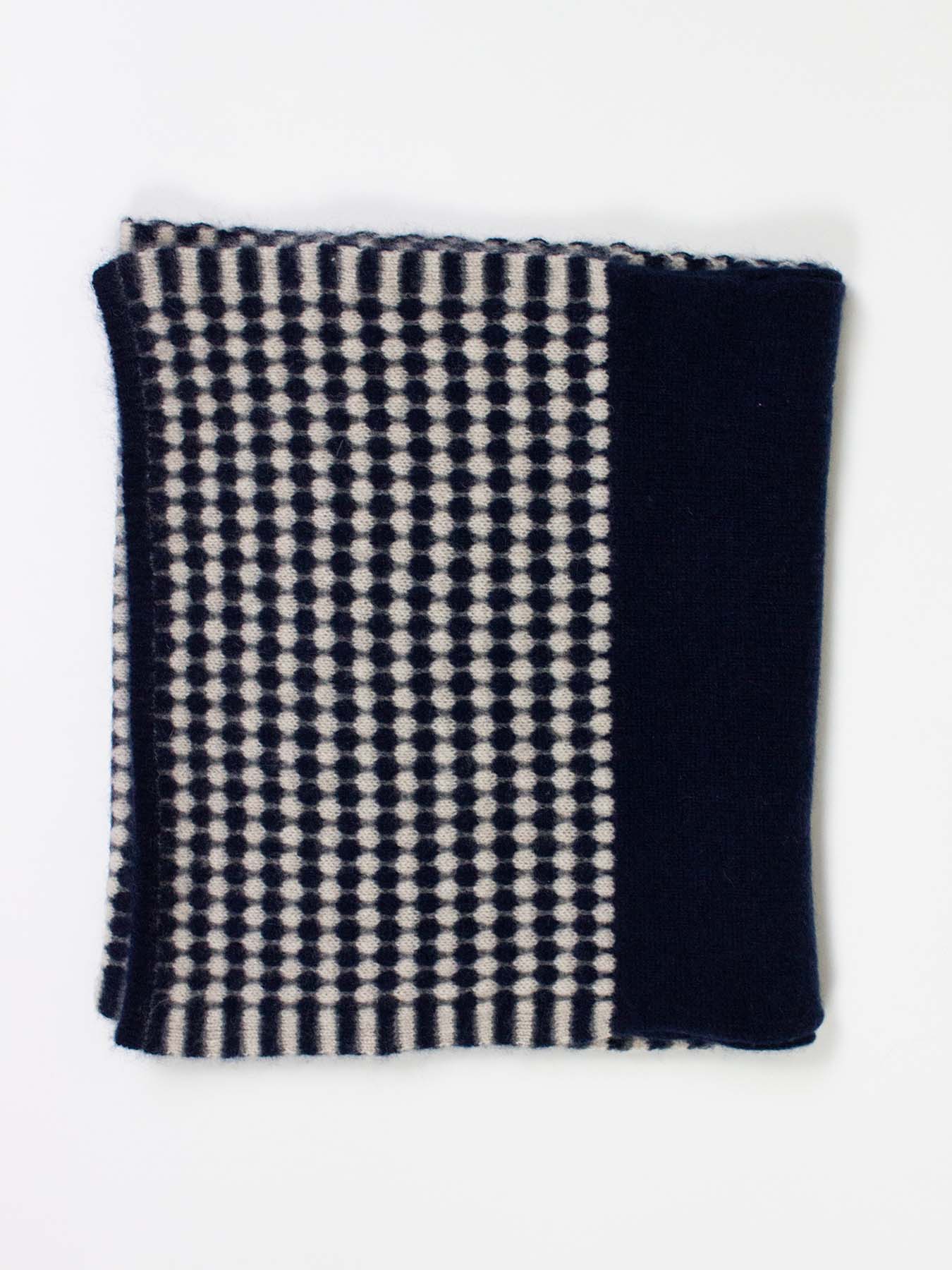 Oats & Rice - Keyhole Cashmere Scarf