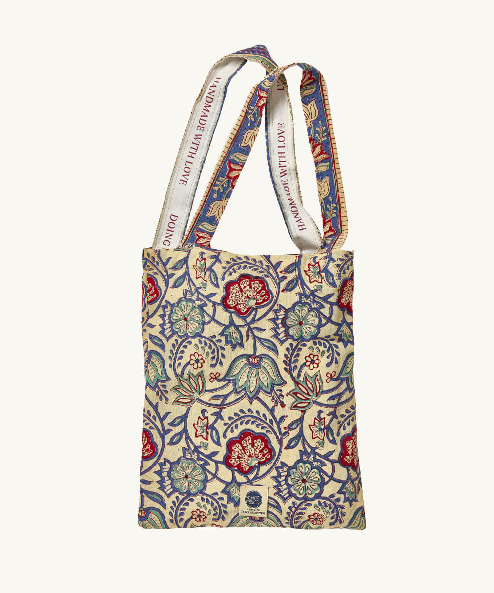Doing Good - Single Throw in Tote Bag