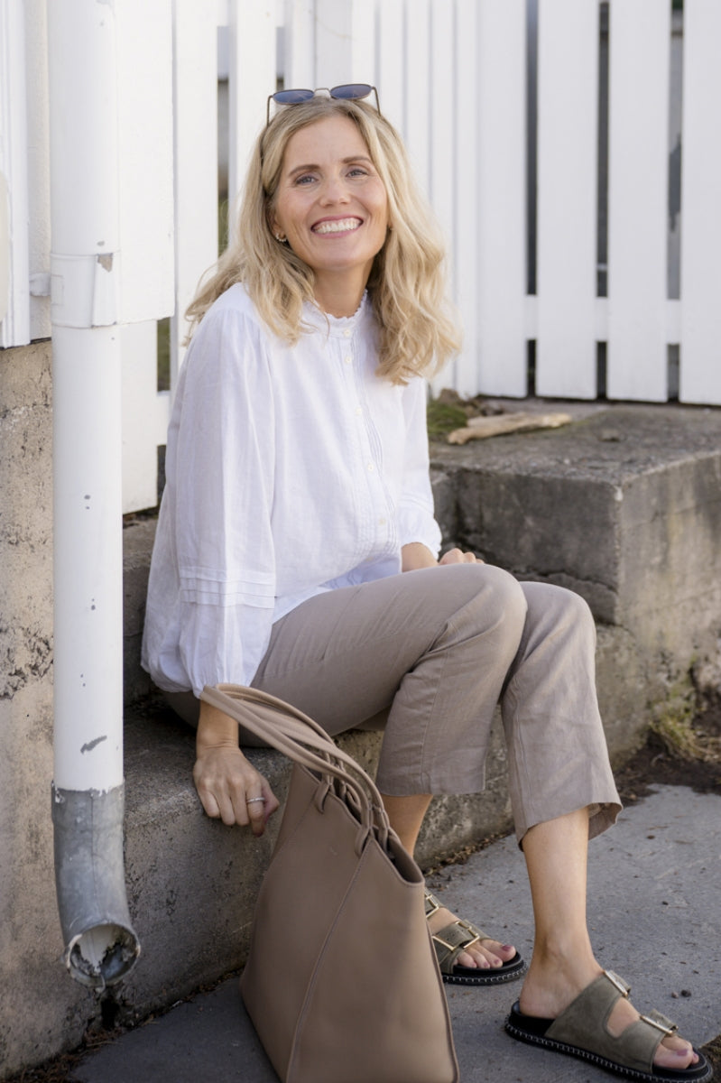 Part Two - Blouse with Frill - Nastja