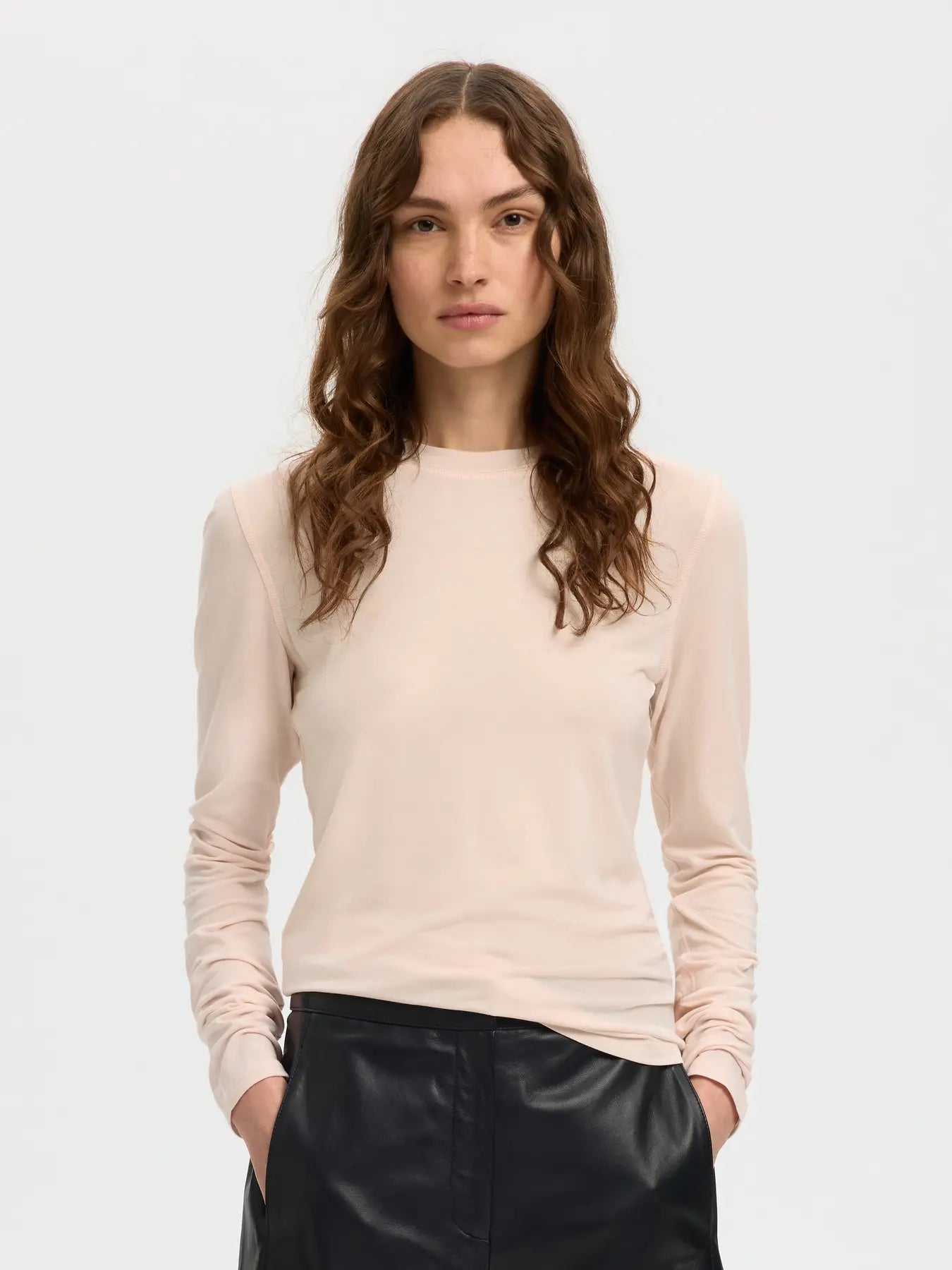 Selected F - LS Top - Flina