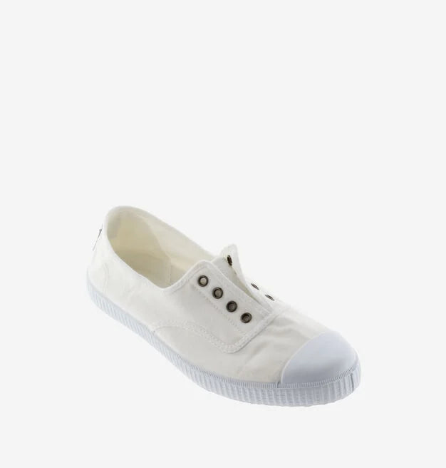 Victoria - Inglesa - Plimsoll