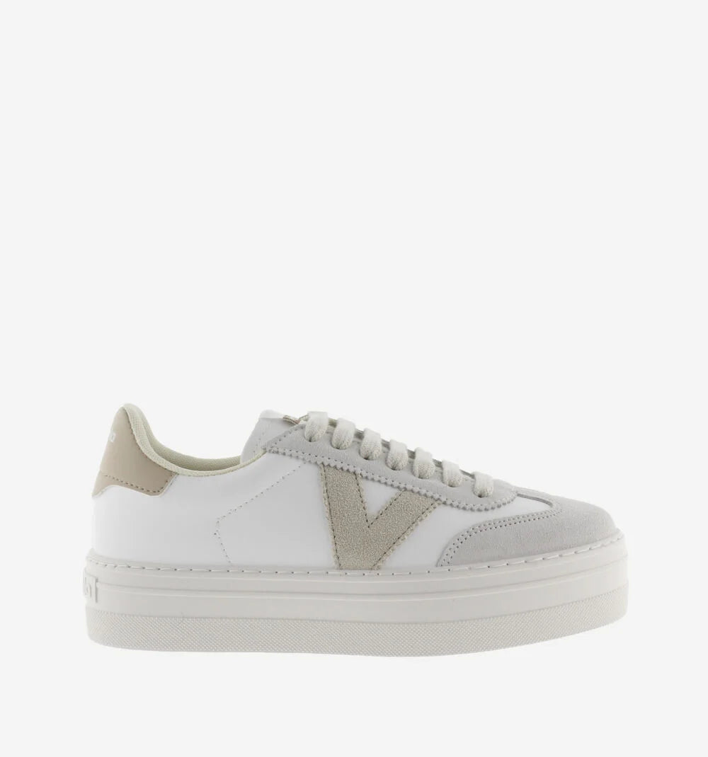 Victoria - Barcelona - Flatform