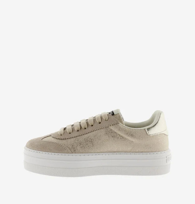 Victoria - Trainers - Barcelona