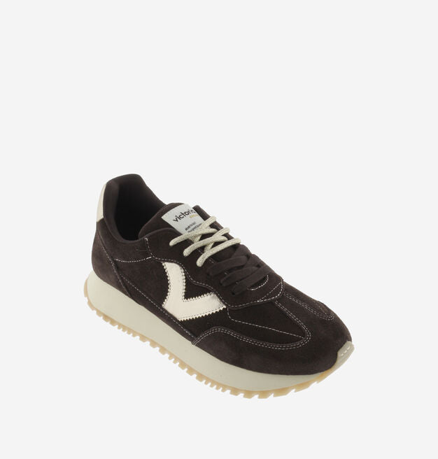 Victoria - Trainer - Viento Serraje
