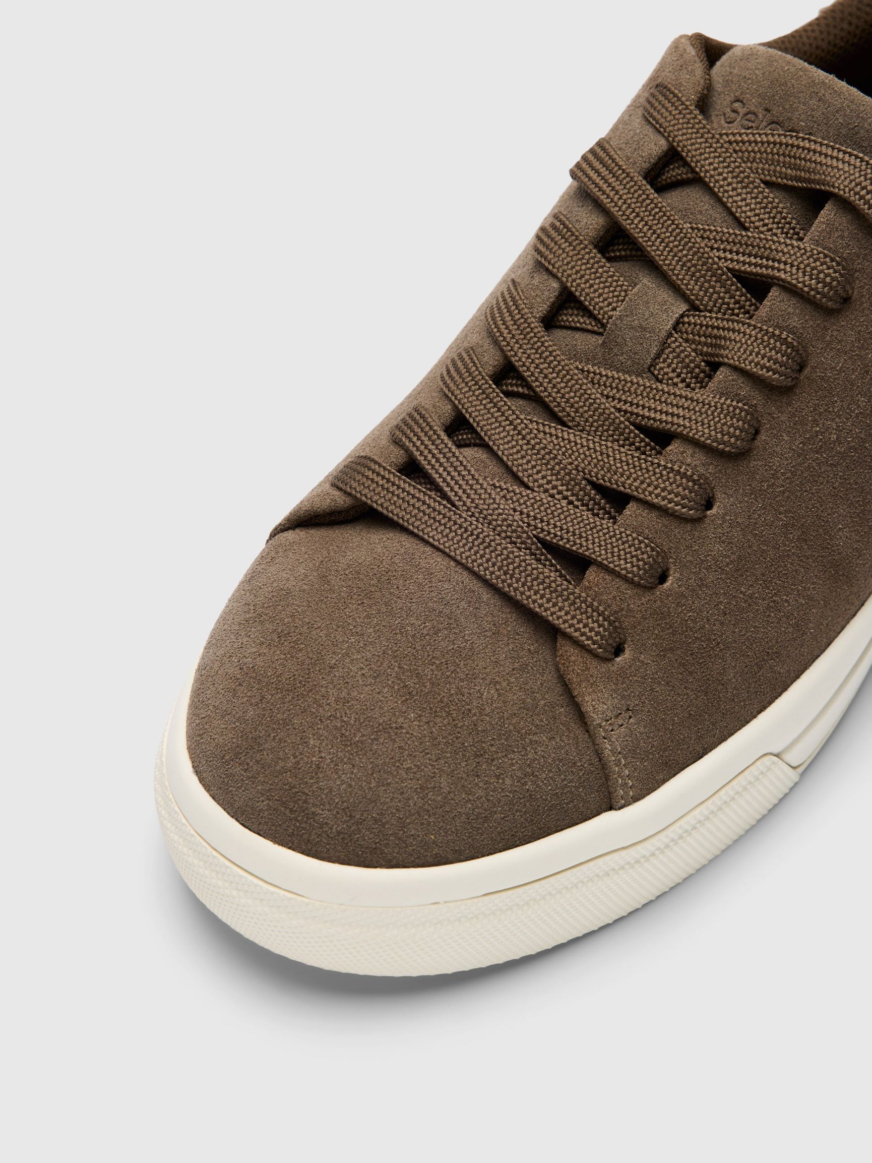 Selected H - Chunky Suede Trainer - David