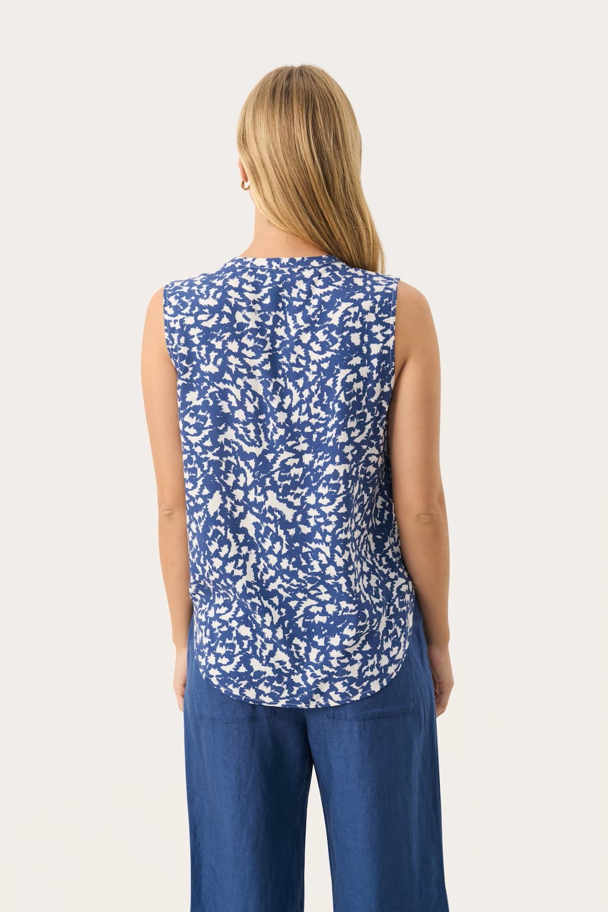 Part Two - Sleeveless V Neck Top