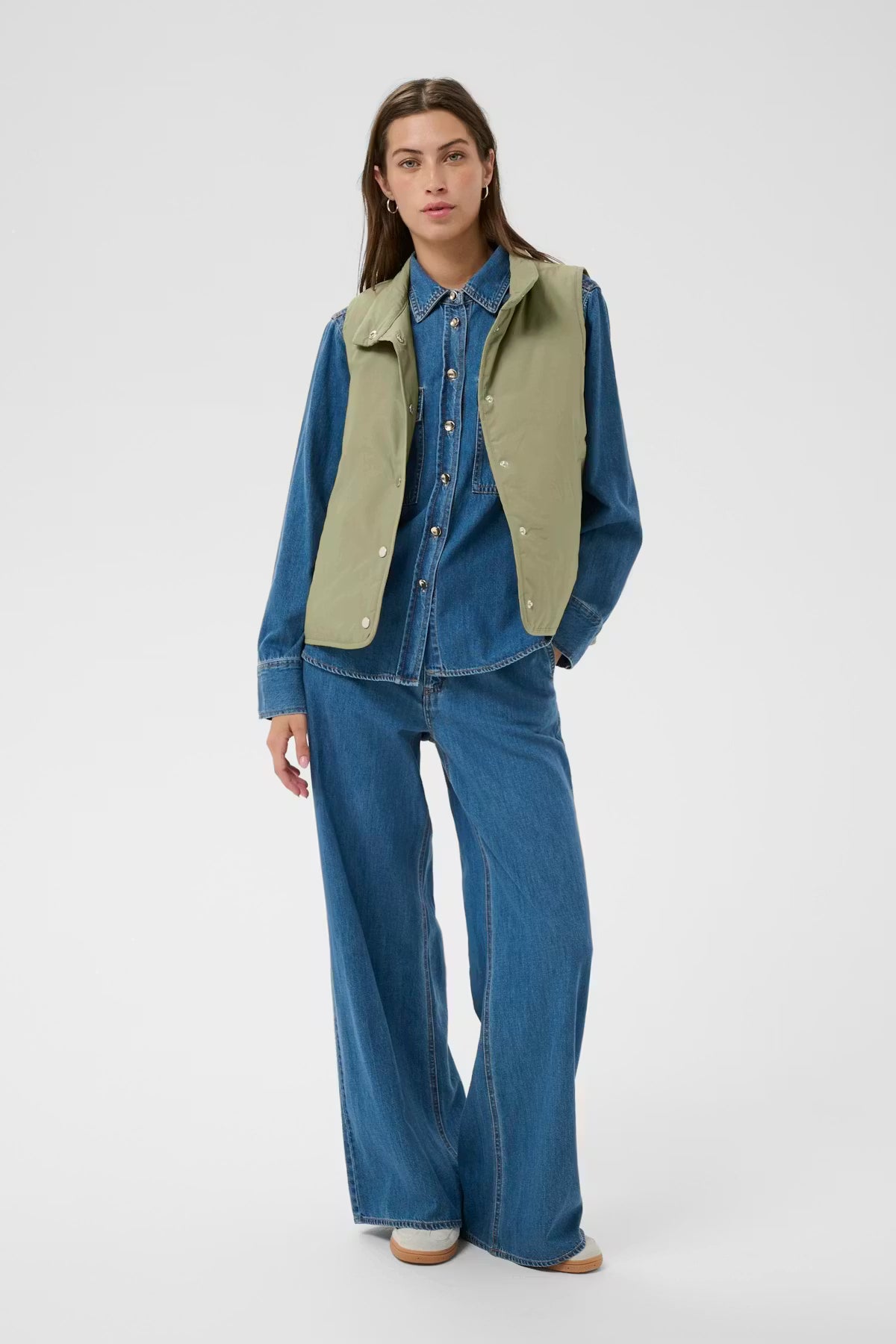 Part Two - Gilet - Yanna