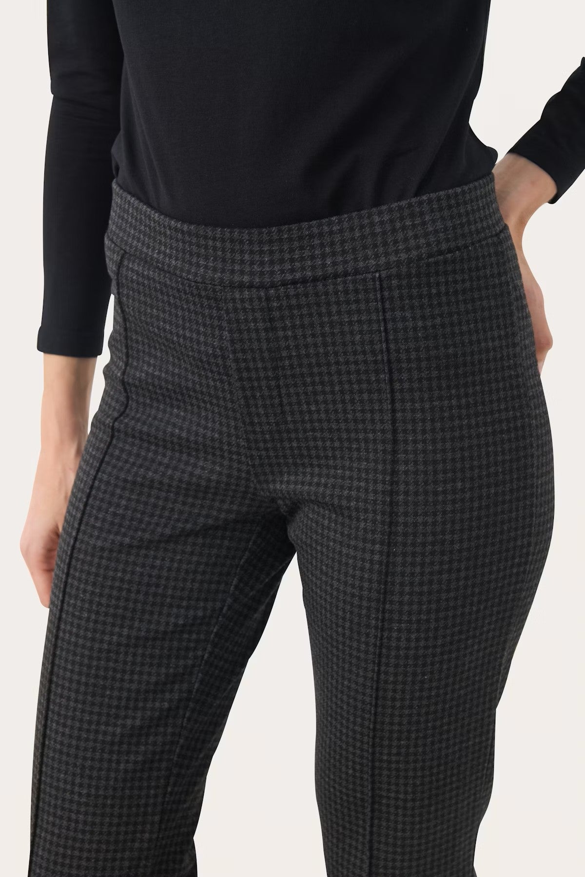 Part Two - Pull On Trouser - Pontas