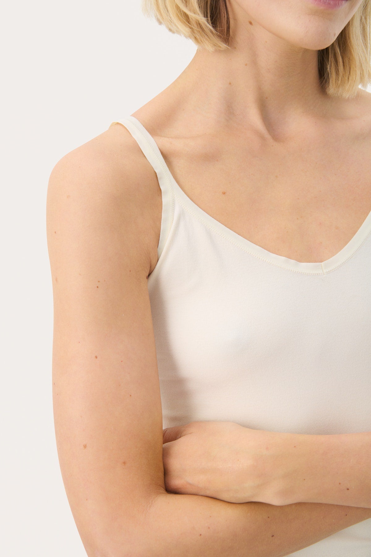 Part Two - Camisole - Hydda