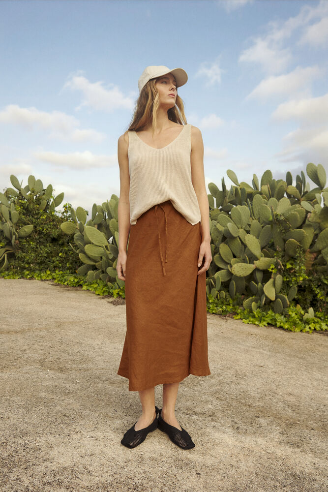 Part Two - Linen Skirt - Bernadina