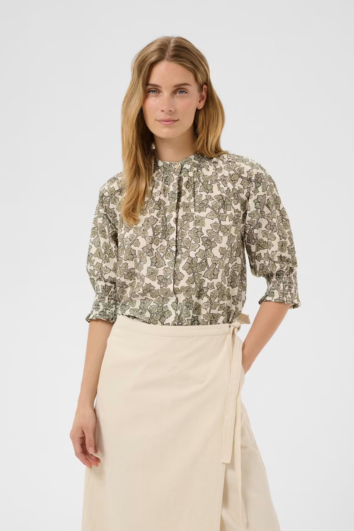 Part Two - Floral Blouse - Almeras