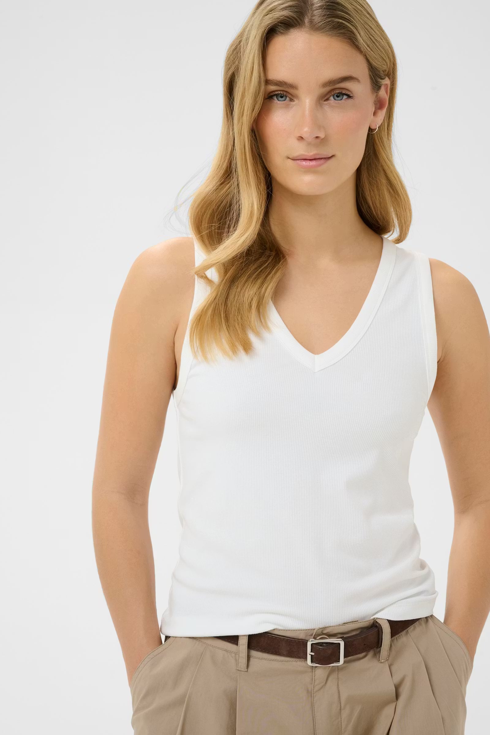 Part Two - Ribbed Vest - Nikkia