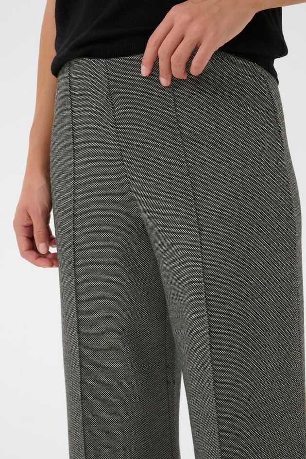 Part Two - Trousers - Ilisan