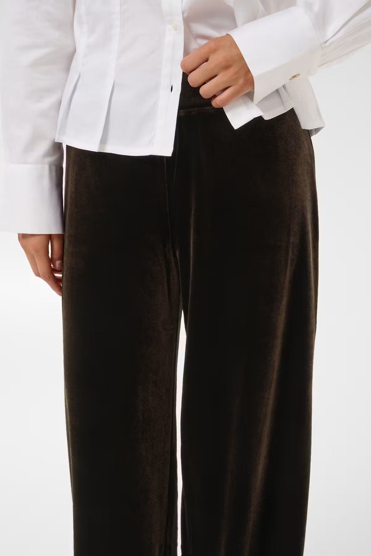 Part Two - Pull On Velvet Trousers - Dahnyo