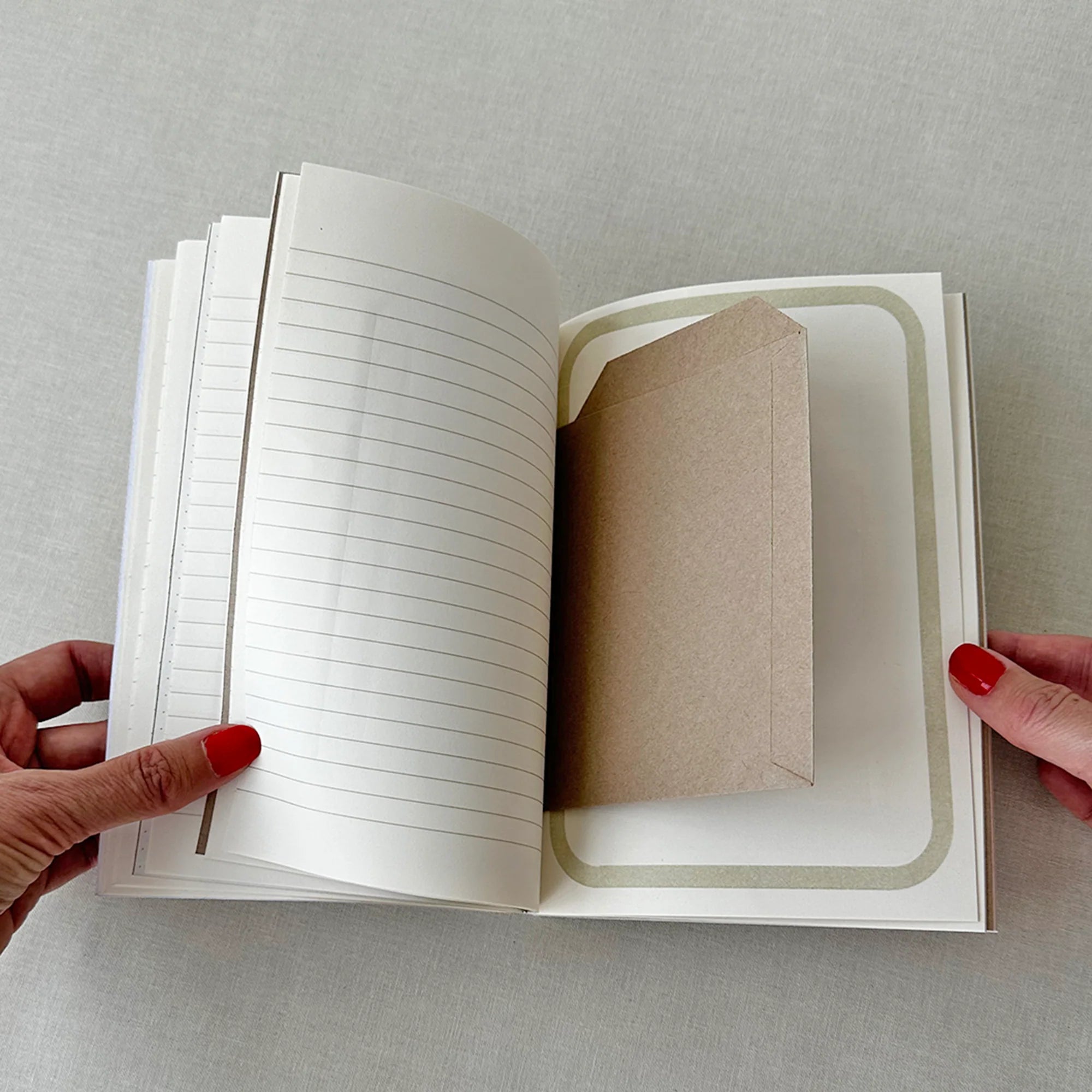 Sukie - Travel Journal