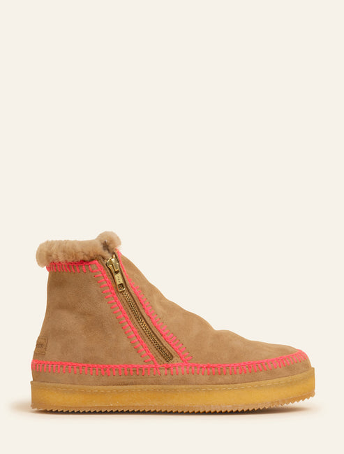Laidback London - Suede Boot - Setsu