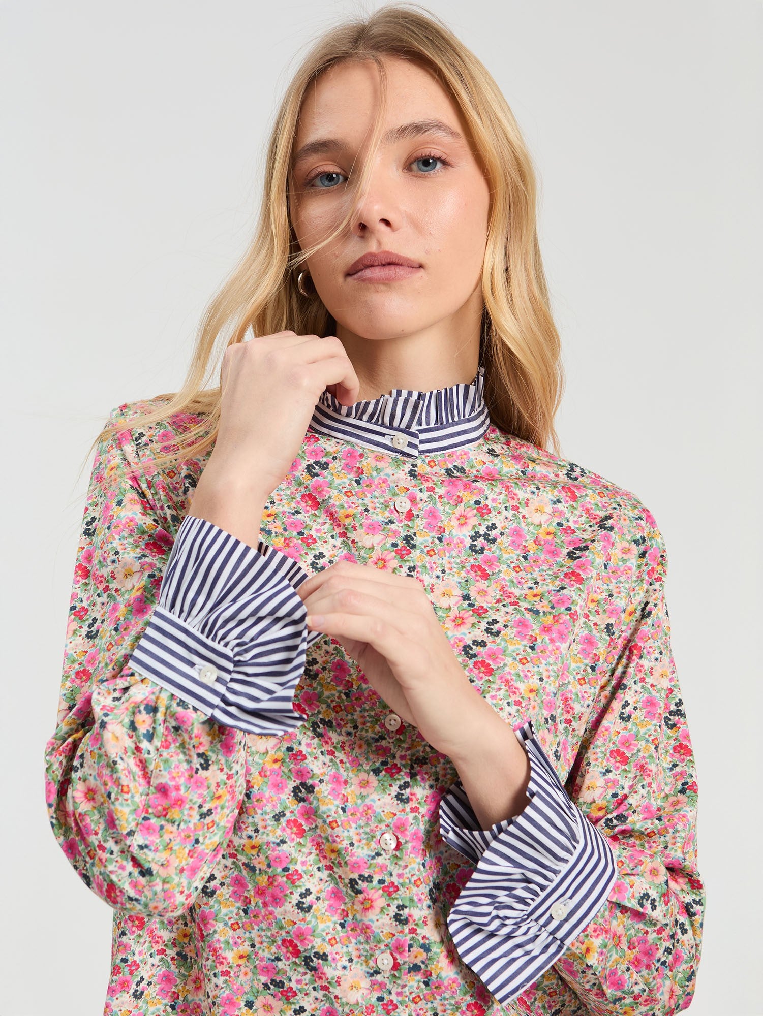 Vilagallo - Floral Stripe Collar Shirt