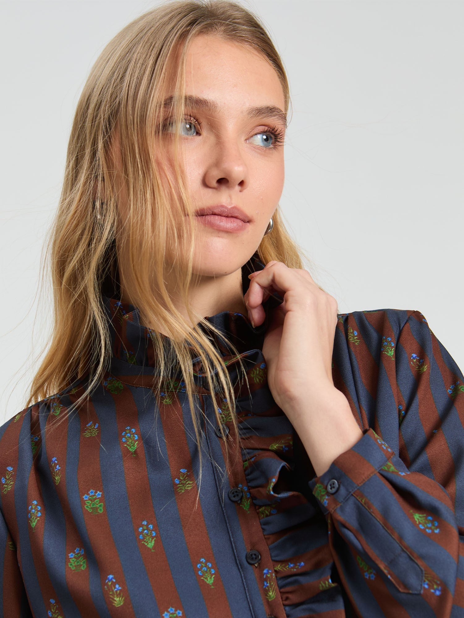 Vilagallo - Floral Stripe Shirt
