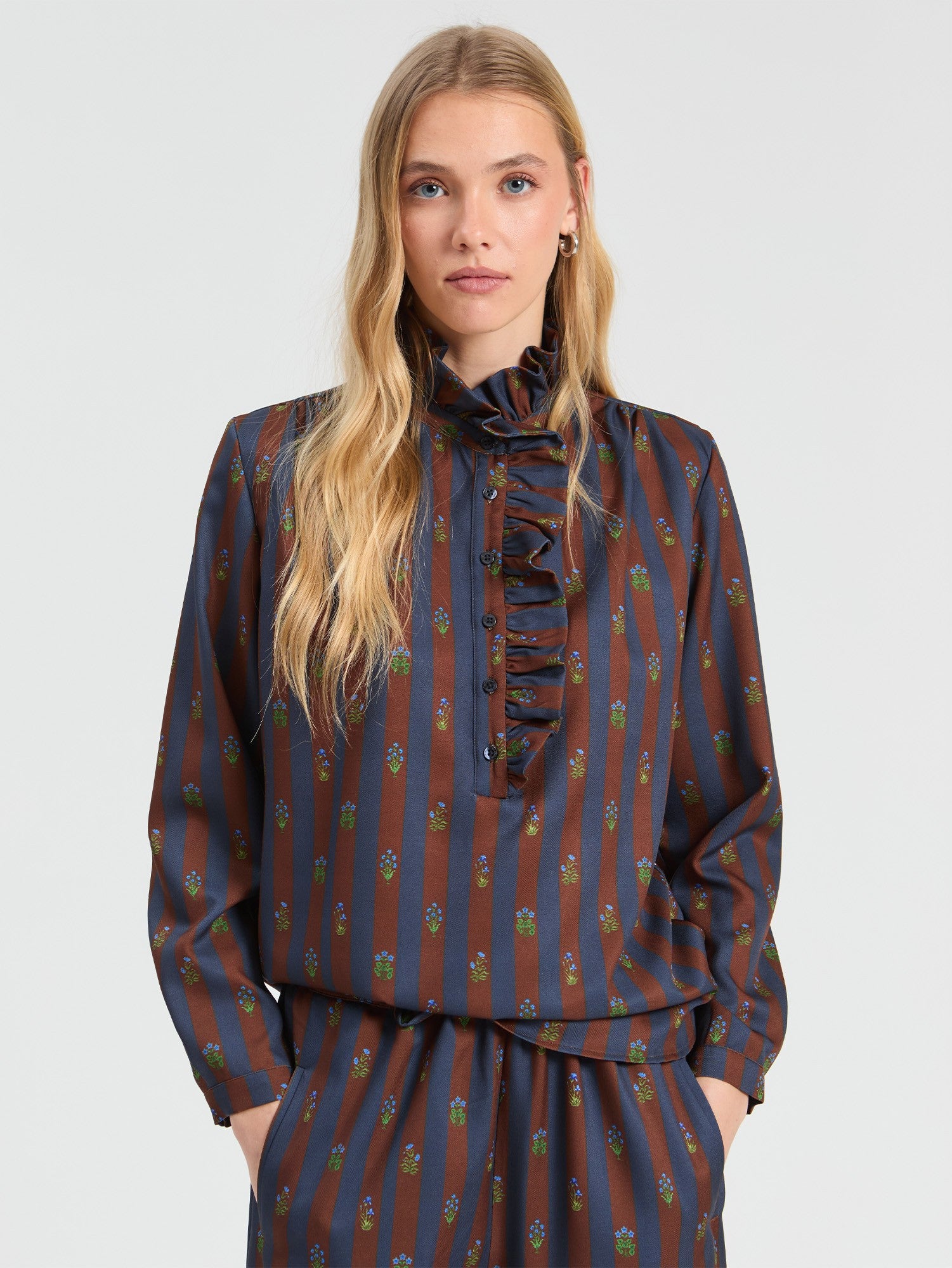 Vilagallo - Floral Stripe Shirt