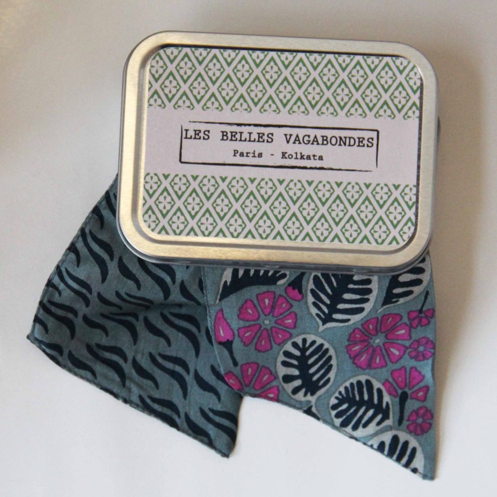 Les Belles Vagabondes - Silk Twilly Scarf
