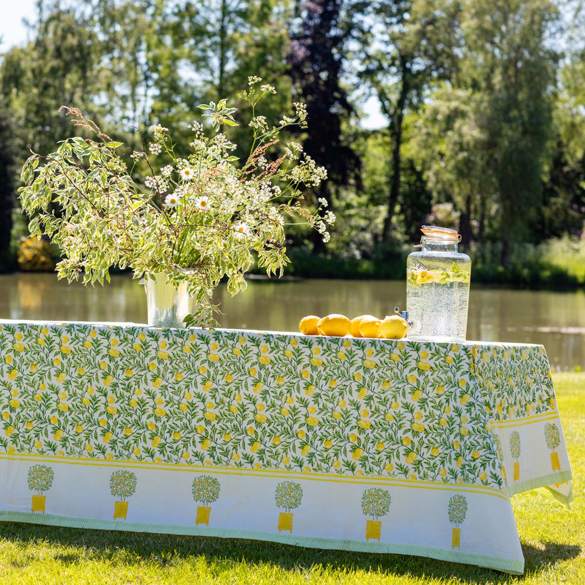 Faro - Tablecloth - Dahlia 180 x 360cm