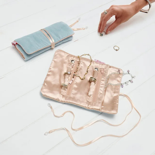Jo Edwards - Jewellery Roll